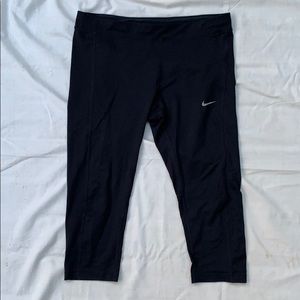Nike Athletic Capri Leggings
